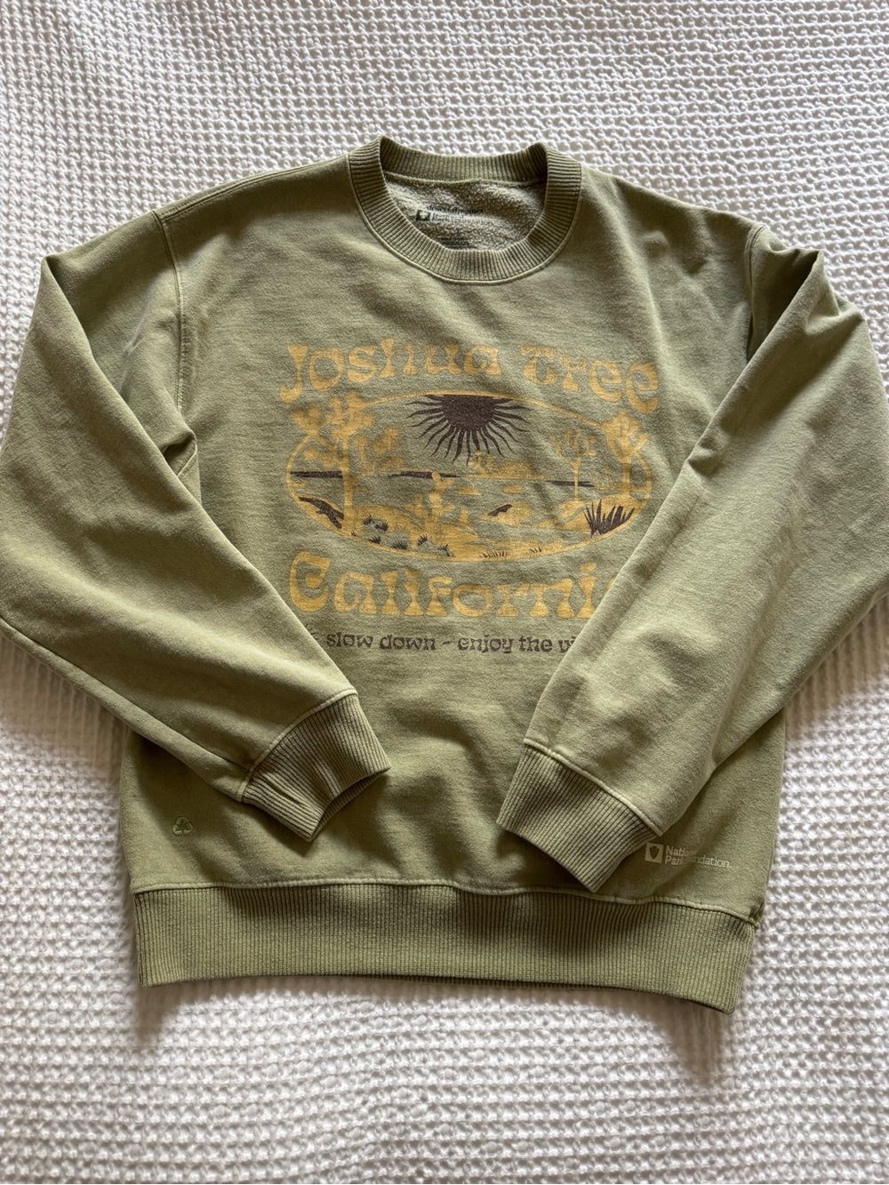 Green Joshua Tree Sweatshirt L